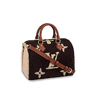 LOUIS VUITTON-M13988 루이비통 블랙 키폴 카고 반둘리에 25