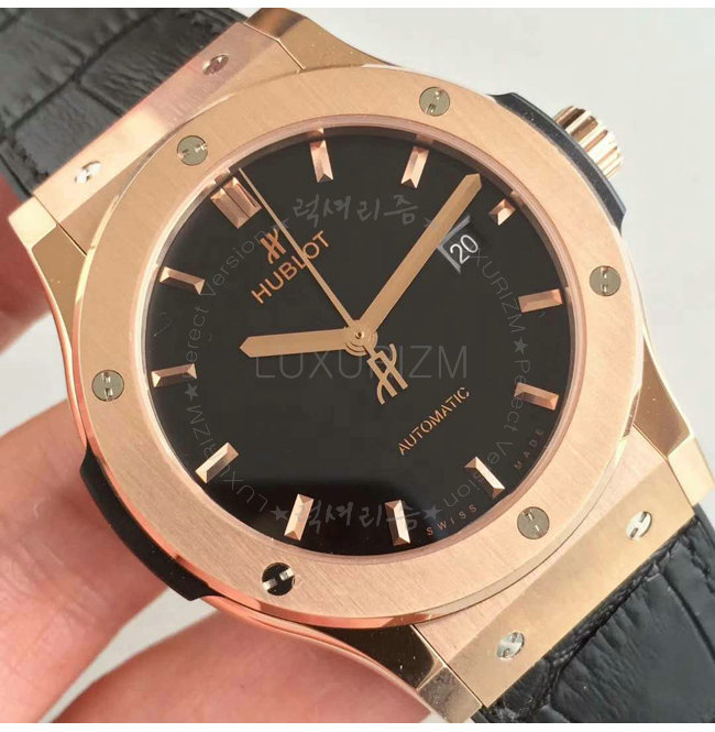 hublot-0110-004.jpg