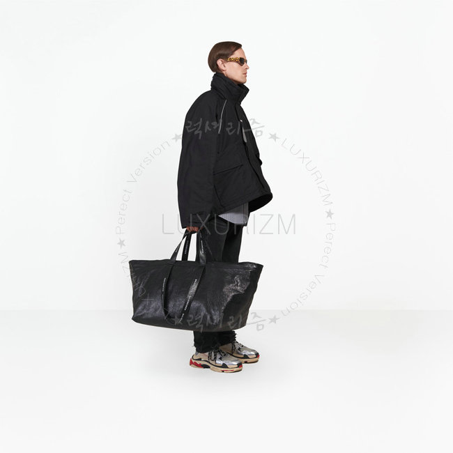 balenciaga1-0125-001.jpg