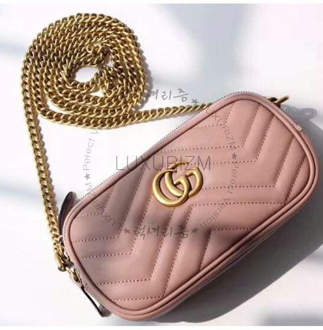 gucci1-1108-006.jpg