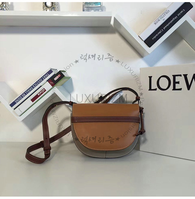 loewe9-1122-003.jpg