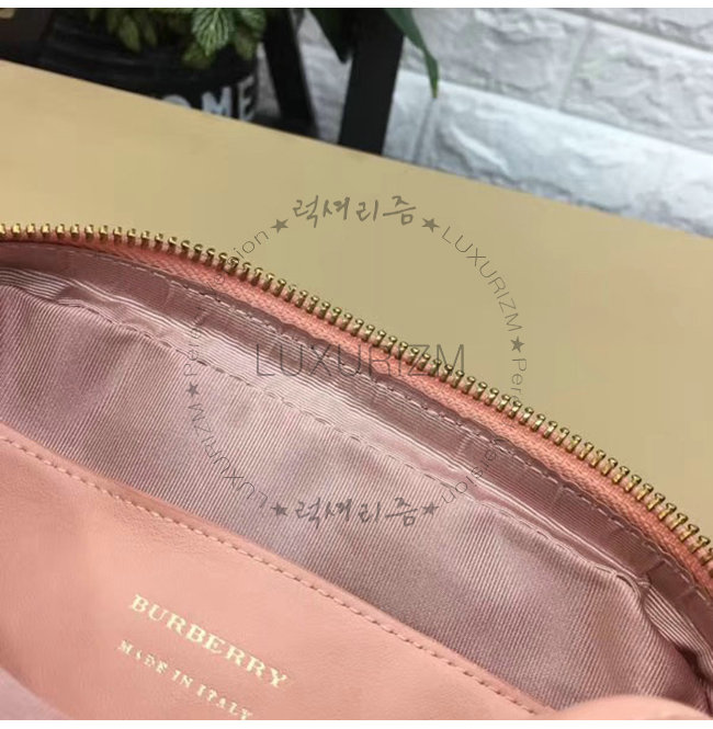 burberry3-1211-0010.jpg