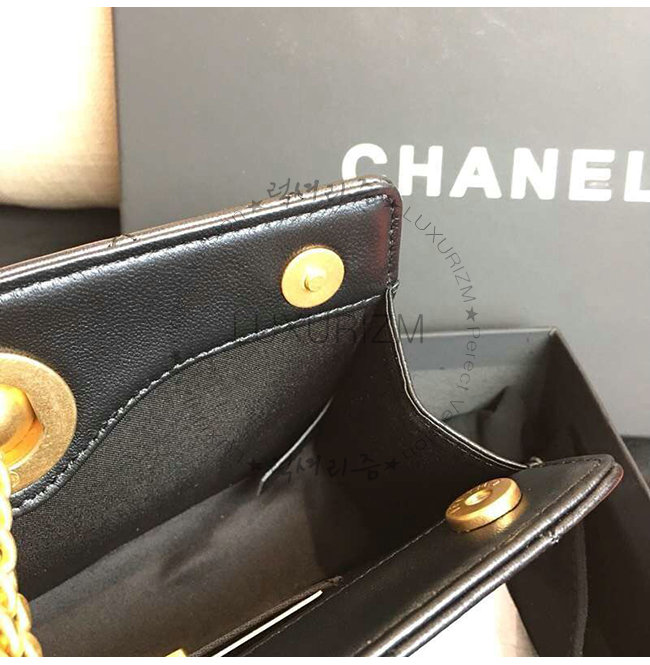 chanel-1229-008.jpg