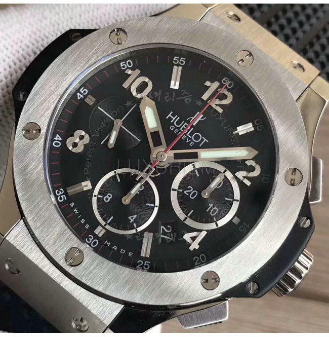 hublot3-0206-004.jpg