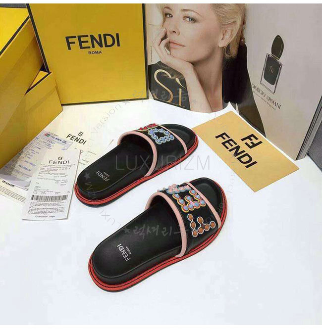 fendi3-0206-4.jpg