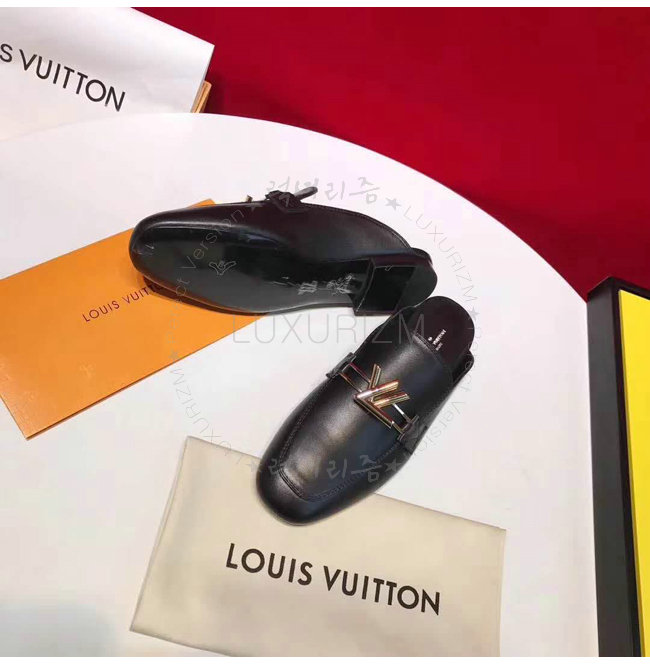 louisvuitton1-0308-002.jpg