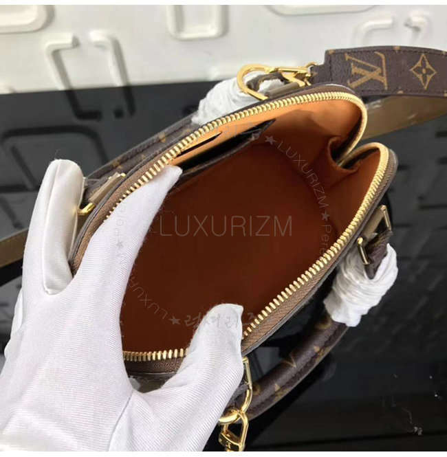 louisvuitton4-0319-008.jpg