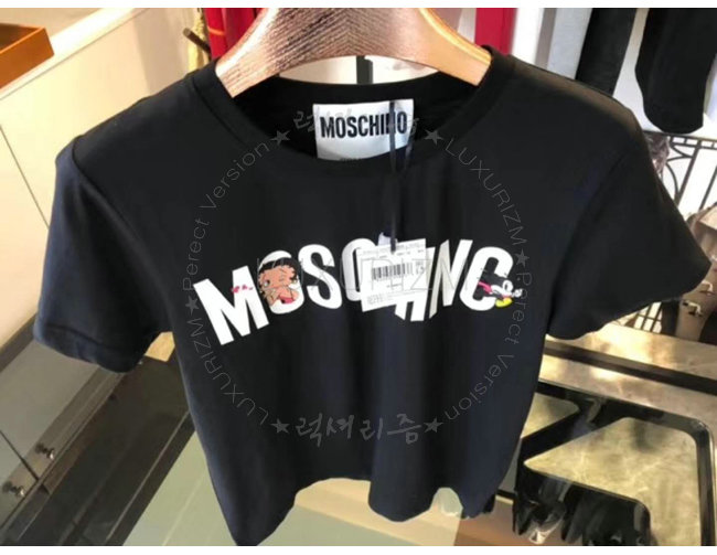 moschino1-0526-003.jpg