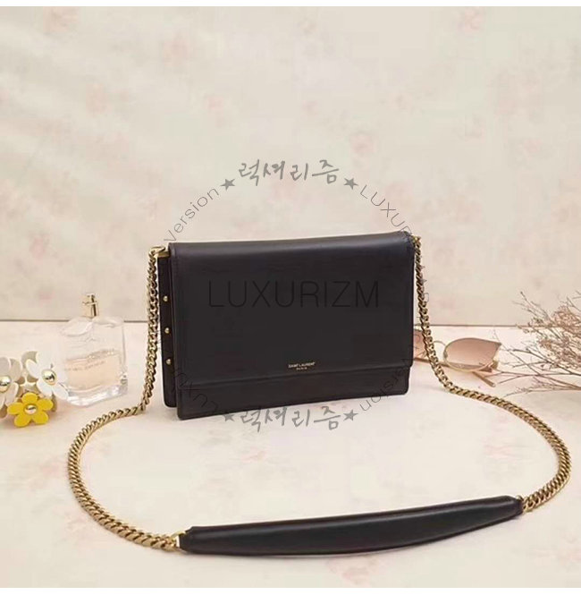 ysl-0627-002.jpg