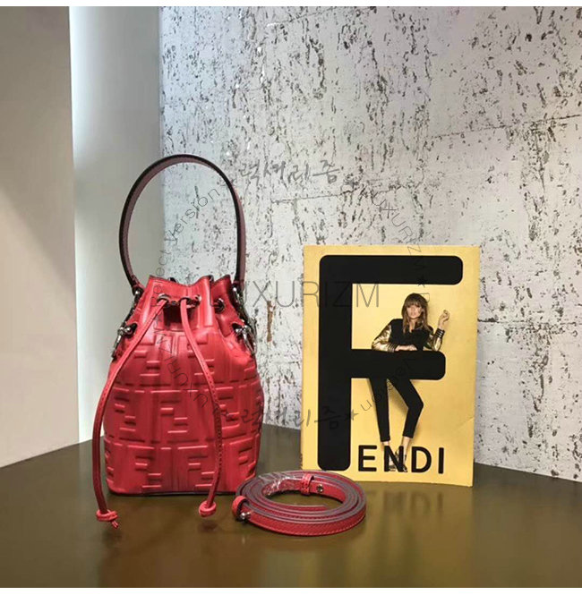 fendi1-0804-004.jpg