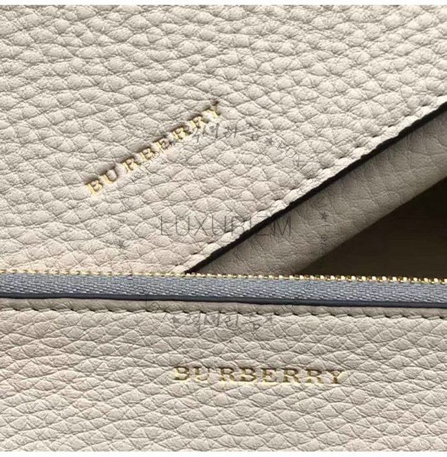 burberry3-0807-004.jpg