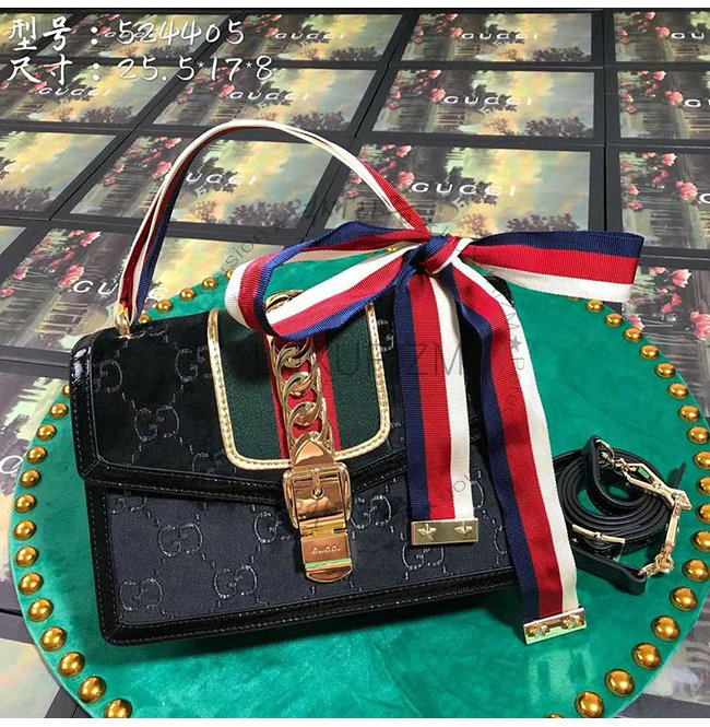 gucci4-0825-002.jpg