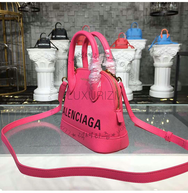 balenciaga1-0905-003.jpg