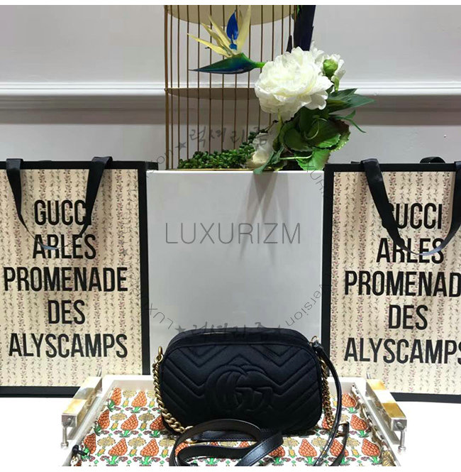 gucci-0910-004.jpg