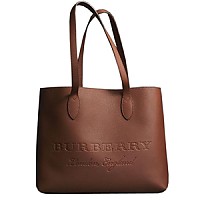 [스페셜오더]BURBERRY-40600961 버버리 송아지 가죽 더스티 틸 블루 라지 엠보싱 토트 백